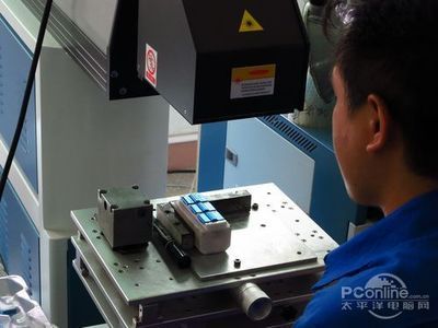 意想不到的復雜 百諾三腳架攝影包工廠行，探秘建筑用金屬制附件與架座制造的工業美學